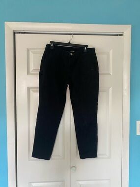 Women’s Black Casual Pants